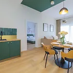 The One Ustronie Morskie, Sun & Snow Apartment *