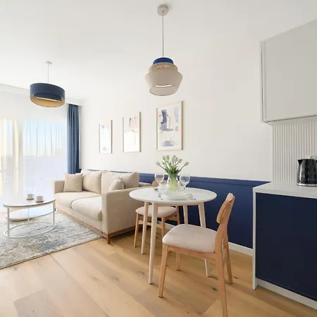 The One Ustronie Morskie, Sun & Snow 公寓 尤斯托尼莫斯基