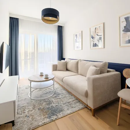 The One Ustronie Morskie, Sun & Snow *